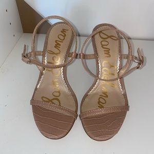Size 4.5 Sam Edelman heels